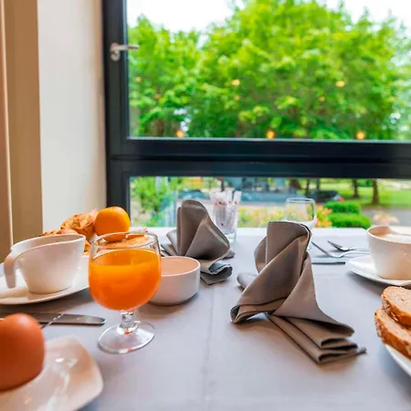 Appart hôtel Cerise Les Sources 3*